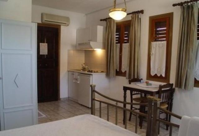 Pleoussa Studio&Apartments Skopelos Extérieur photo