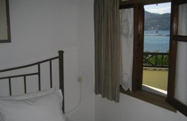 Pleoussa Studio&Apartments Skopelos Extérieur photo