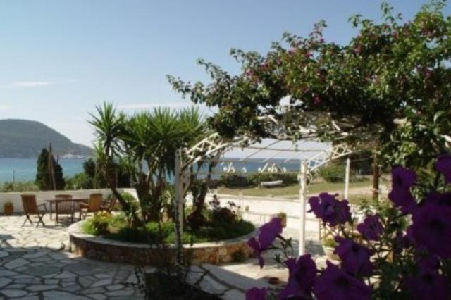 Pleoussa Studio&Apartments Skopelos Extérieur photo