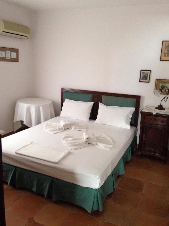Pleoussa Studio&Apartments Skopelos Extérieur photo