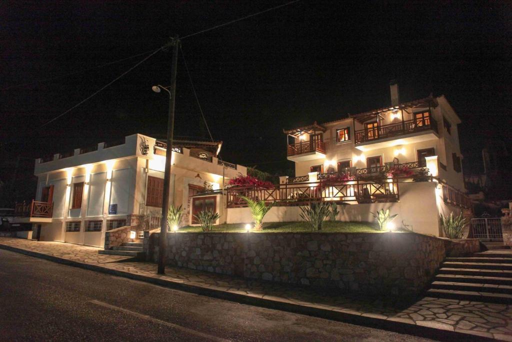 Pleoussa Studio&Apartments Skopelos Extérieur photo